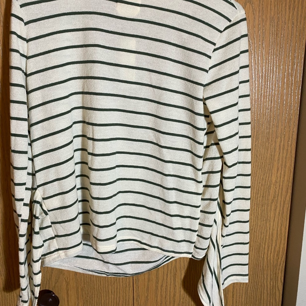 Shirt/Blouse - Picture 3 of 4